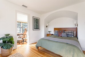 1 Schlafzimmer, Schreibtisch, Bügeleisen/Bügelbrett, kostenloses WLAN