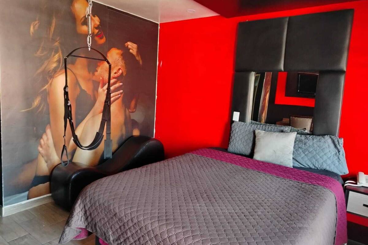 Deluxe Room, 1 King Bed