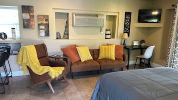 1 bedroom, iron/ironing board, travel crib, WiFi