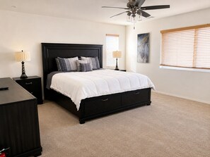 6 bedrooms, desk, iron/ironing board, free WiFi