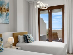 4 habitaciones, tabla de planchar con plancha, wifi y ropa de cama 