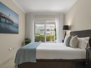 2 sovrum, strykjärn/strykbräda, wi-fi och sängkläder