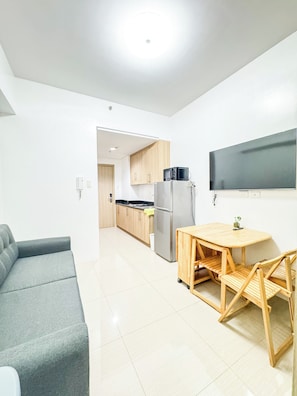 City Condo, Balcony, Pool View | Living area - Shore Residences Tower A/B Main Lobby Entrance (Pasay)