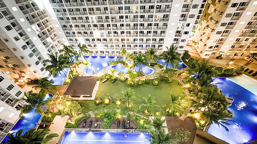 Shore Residences Tower A/B Main Lobby Entrance