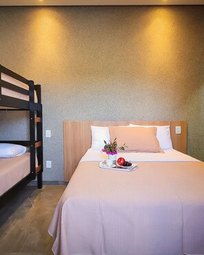 3 bedrooms, iron/ironing board, WiFi - Recanto Três Amores Private Pool Olímpia (Olímpia)