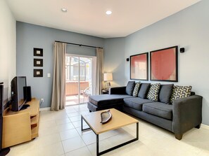 Apartment - Regal Oaks Getaway Resort Living Near Disney (Kissimmee)