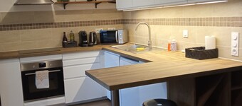 Comfortable apartment with private, secure parking, 10 minutes from Strasbourg