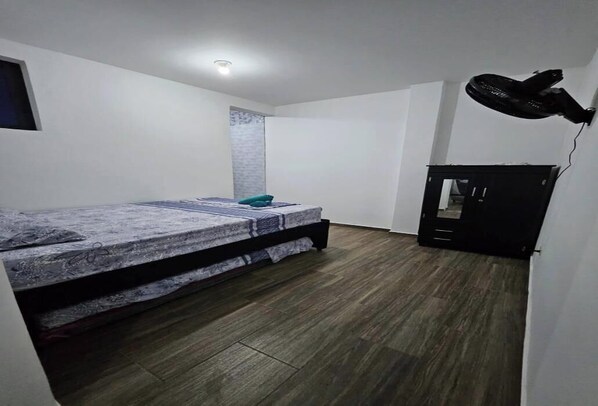 1 bedroom, WiFi