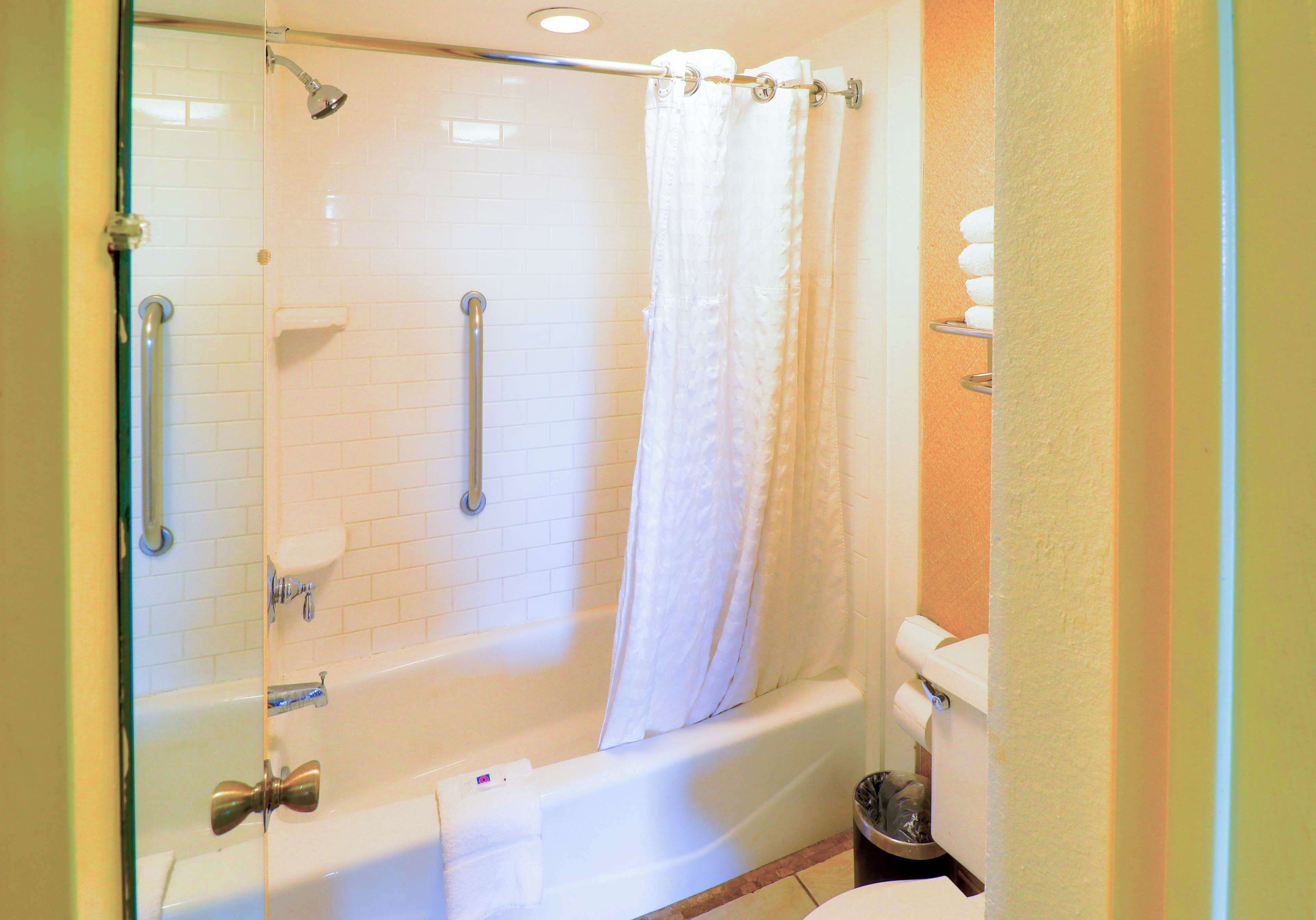 Photo - Studio 6 Phoenix, Az – Sky Harbor