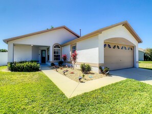 Villa | 3 bedrooms - Relax Away Villa Private Pool Home Near Disney (Kissimmee)