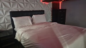 1 habitación, tabla de planchar con plancha, wifi y ropa de cama 