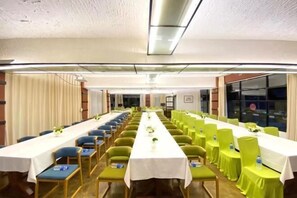Meeting facility - Qiyuan Boutique Holiday Manor (Binchuan)
