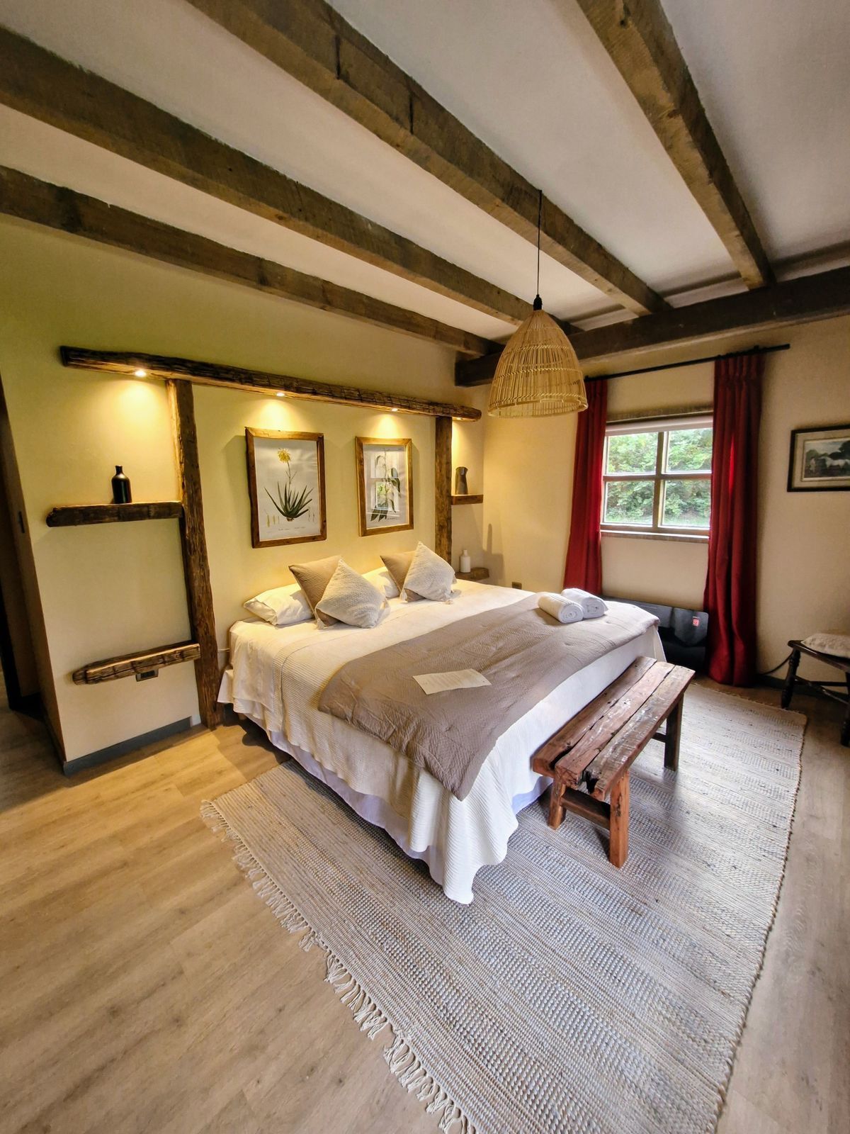 Standard Double Room, Garden View | Bed sheets