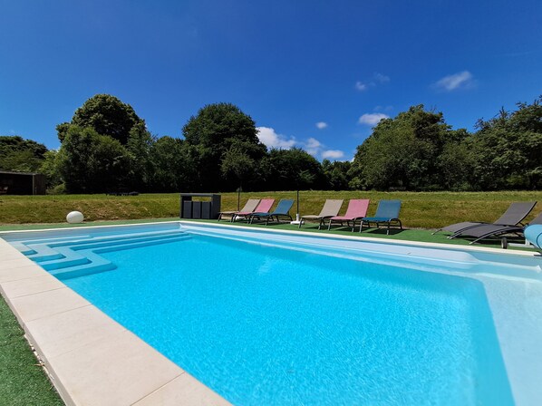 Pool - Gîte familial 4 chambres, 8-10 personnes Eguzon (Éguzon-Chantôme)