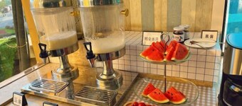 Huaining Aixin Boutique Hotel