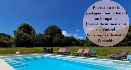 La source - Bungalow avec terrasse à Eguzon