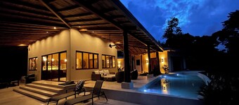 Ocean Front Luxury Villa with Pool and Private Beach