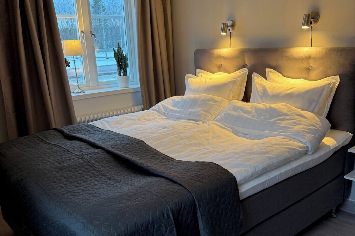 Comfort Double Room, Patio, Lake View | WiFi (free)