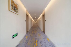 Unclassified image, 4 of 12, button - Pebble Motel (Shanghai Beidi Road) (Shanghai)
