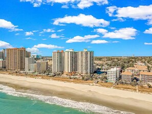 On the beach - Stay In Style/Cozy Oceanview Suite! (Myrtle Beach)