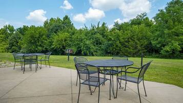 BBQ/picnic area