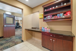Snack bar