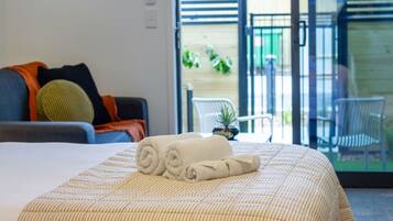 1 bedroom, iron/ironing board, free WiFi, bed sheets