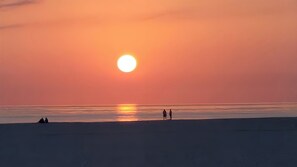 Sun-loungers, beach towels