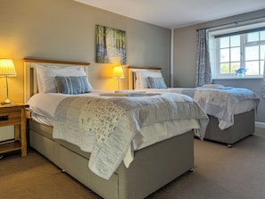 2 chambres, accès au Wi-Fi (inclus), literie fournie
