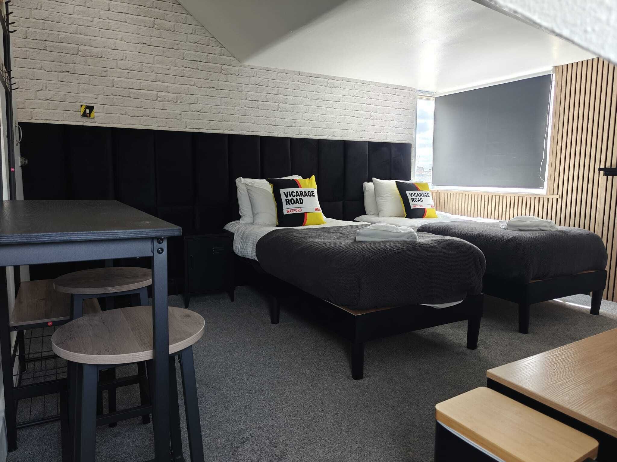 Basic-Zweibettzimmer, Gemeinschaftsbad