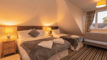Standard Triple Room, 1 Double Bed