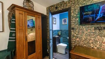 Exclusive Studio, Ensuite (Serpent Studio Room ) | Interior