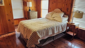 1 Schlafzimmer, BĂŒgeleisen/BĂŒgelbrett, BettwĂ€sche