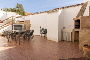 Ferienhaus, Terrasse, Bergblick | Terrasse/Patio