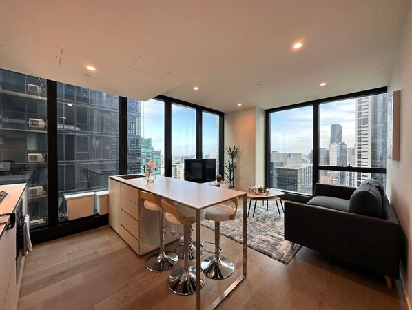 Interior - Next to Crown &Yarra River| Australia 108-Lux 2B2B (Southbank)