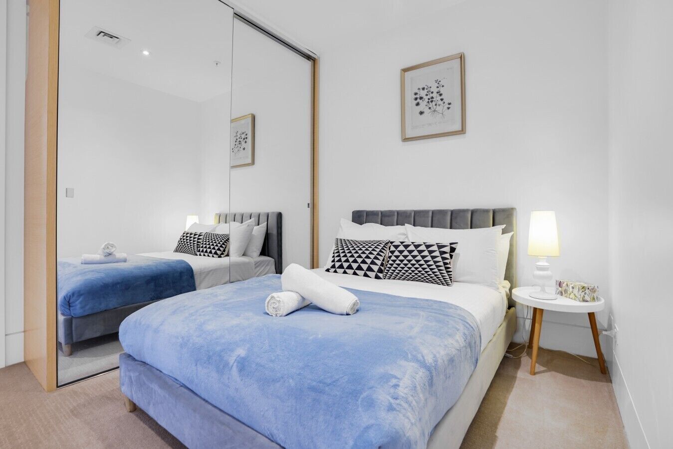 2 bedrooms, desk, iron/ironing board, WiFi