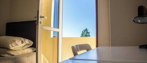 4 chambres, bureau, fer et planche à repasser, Wi-Fi gratuit