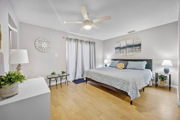 3 habitaciones, tabla de planchar con plancha y wifi gratis 