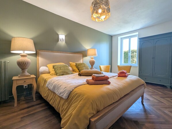 2 bedrooms, free WiFi, bed sheets