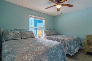 3 bedrooms, free WiFi, bed sheets - Pet friendly 3bd 2ba Condo in Port Aransas (Port Aransas)