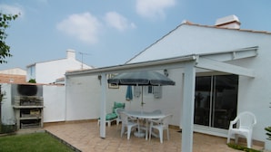 Unclassified image, 3 of 9, button - House in L'Épine, near Beach & Shops, 4/6 Pers. (L'Épine)