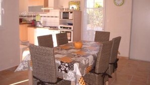 Unclassified image, 4 of 9, button - Quiet house 500m from the beach, 6 people, Barbâtre (Barbâtre)