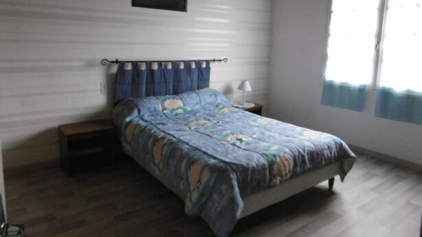 Room - Spacious house in Barbâtre, near beach, pets allowed (Barbâtre)