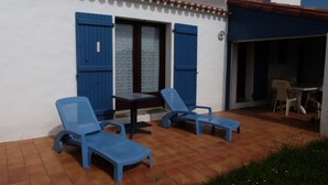 Terrace/patio - House near beach for 8/9 ppl - Pets allowed (Barbâtre)