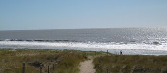 House near beach for 8/9 ppl - Pets allowed