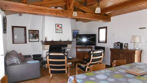 Interior - House near beach for 8/9 ppl - Pets allowed (Barbâtre)