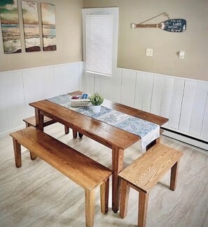 Dining - Entire House with private lake access and hot tub! Near local ski resorts!!  (Honeoye)