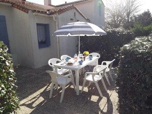 Buiten dineren