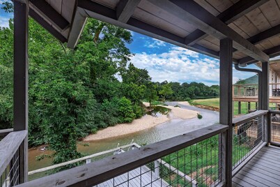 Happy Times on Caddo River by StayLage