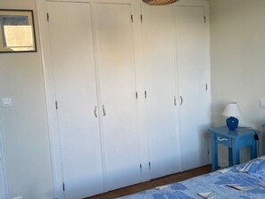 3 bedrooms, WiFi